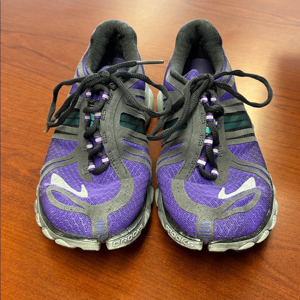 Brooks Pure Cadence Women's Athletic Shoes in Purple and Gray Size 8.5 - Picture 2 of 12